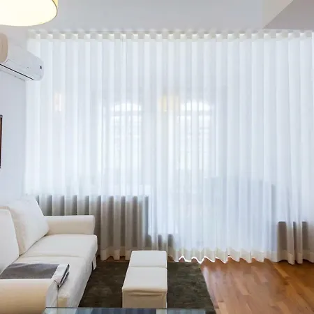 Edificio Portughabit Apartman