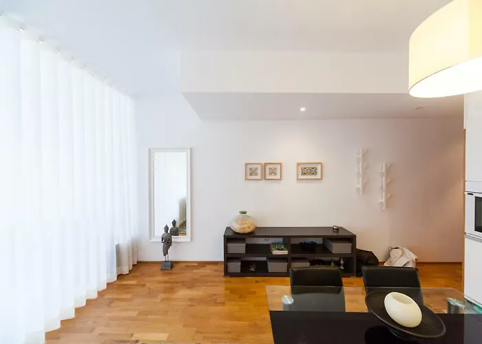 Edificio Portughabit *