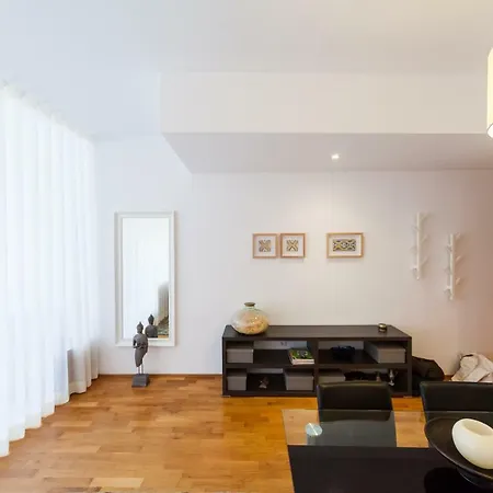 Edificio Portughabit *