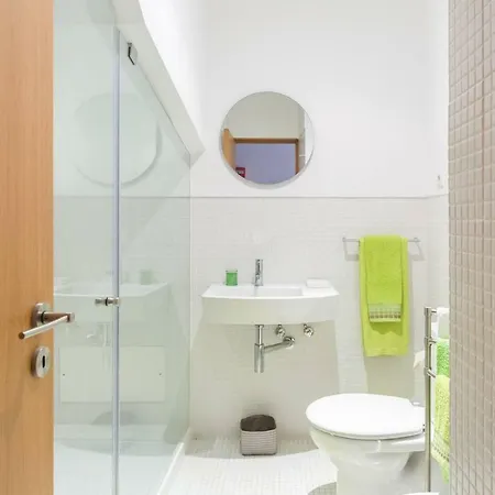 Edificio Portughabit * فيانا دو كاستيلو