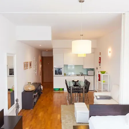 Edificio Portughabit * Виана-ду-Каштелу