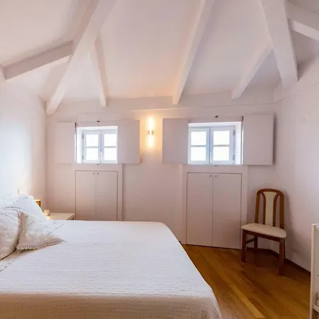 Edificio Portughabit Виана-ду-Каштелу