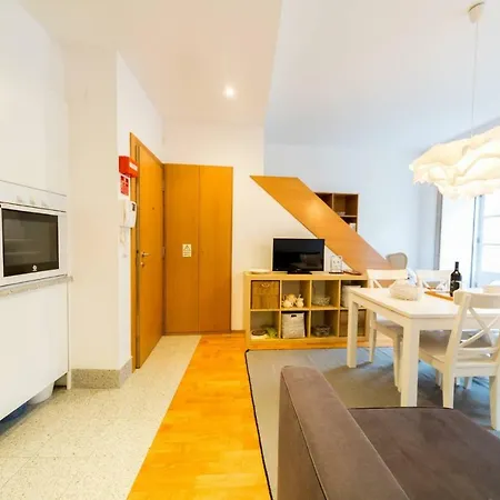 Edificio Portughabit شقة فيانا دو كاستيلو