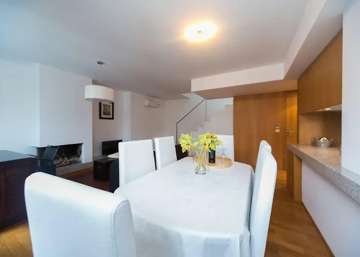 Edificio Portughabit Апартаменты Виана-ду-Каштелу